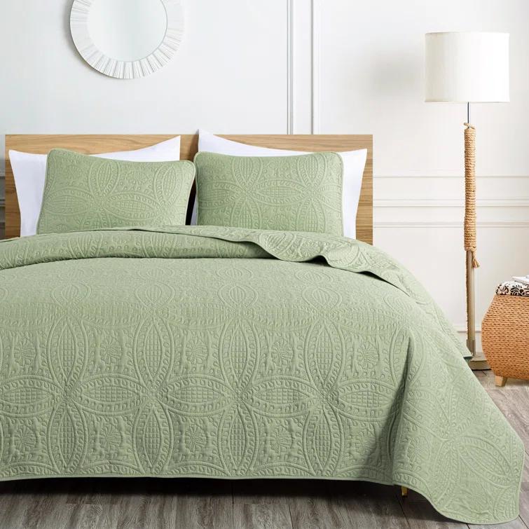 Chezmoi Collection Austin Microfiber Reversible 3-Piece Coverlet / Bedspread Set