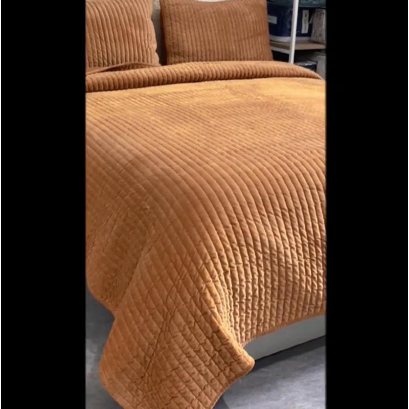 Wonderful Velvet Reversible 3 Piece Quilt Set