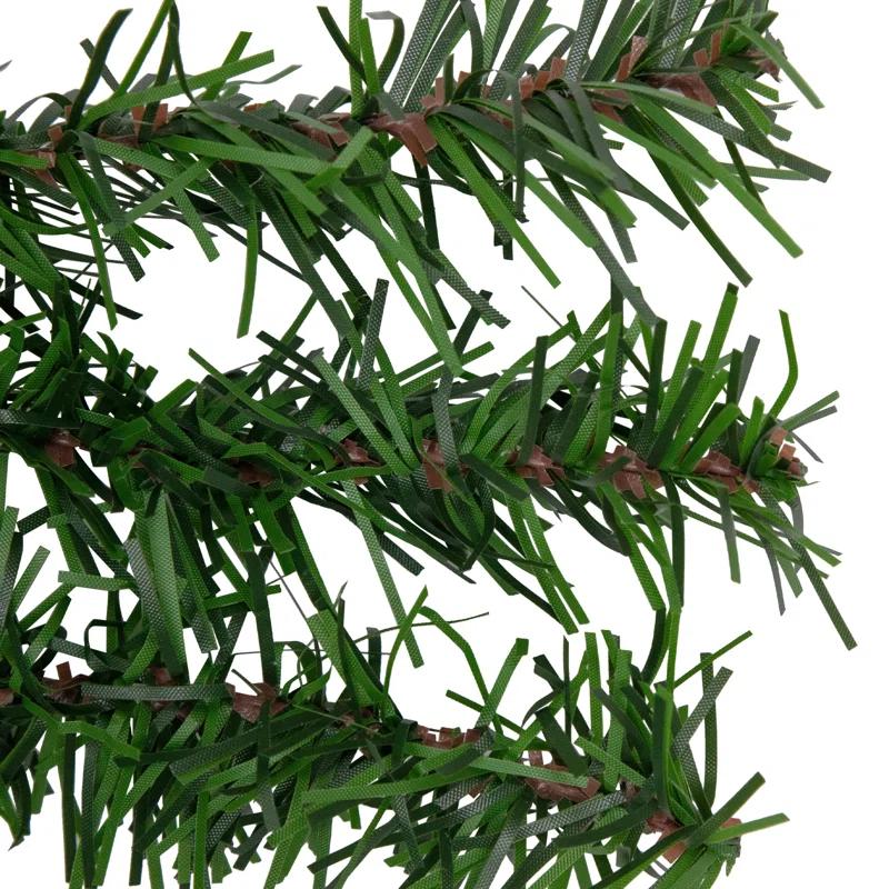 Canadian Pine Artificial Christmas Wreath Unlit