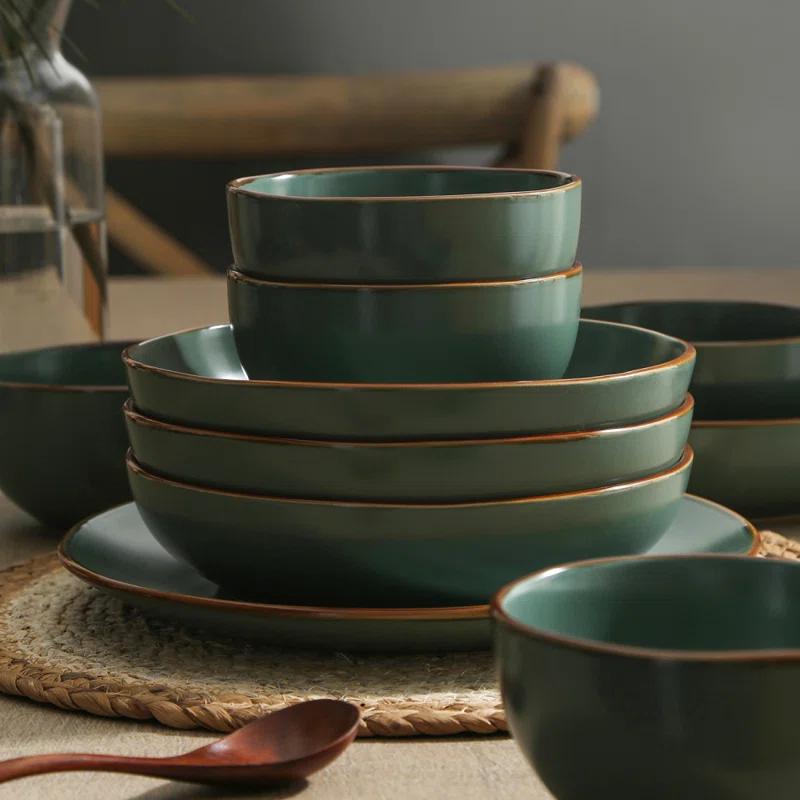 Brasa 32-Piece Dinnerware Set Stoneware