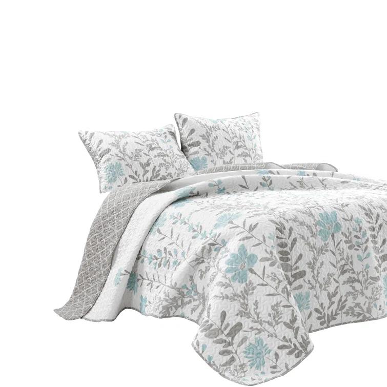 Lush Decor Aprile Microfiber Reversible Traditional 3 Piece Quilt Set