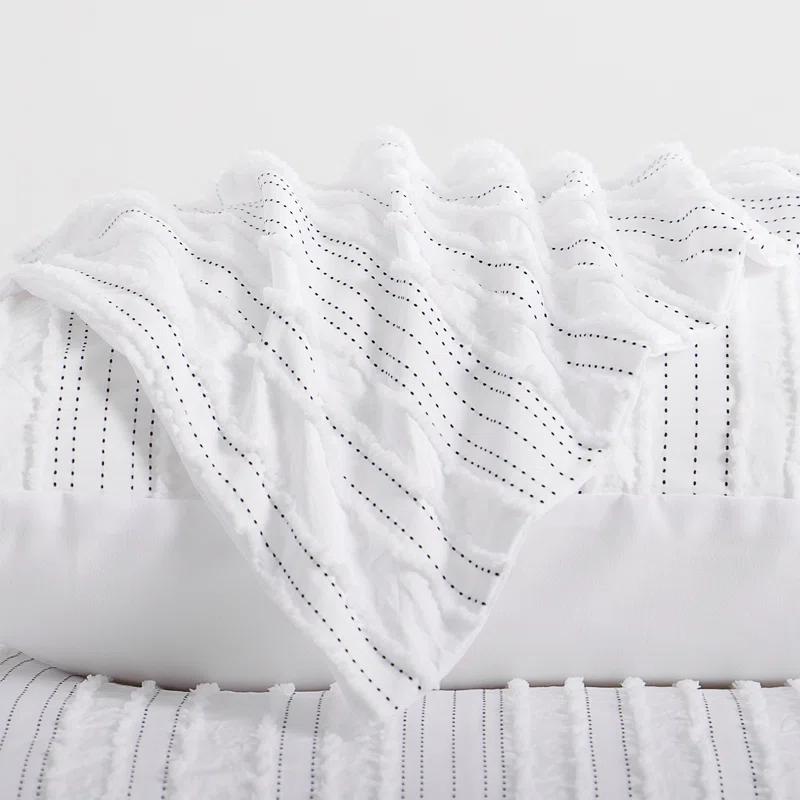 Microfiber / Polyester Machine Tufted Striped Comforter Set