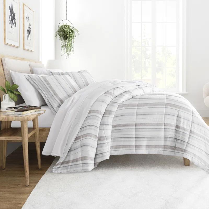 Dune All Season Down-Alternative Comforter Set in Vertical Stripe