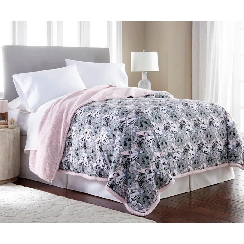 Micro Flannel® Micro Flannel ®  Reverse to Sherpa Blanket