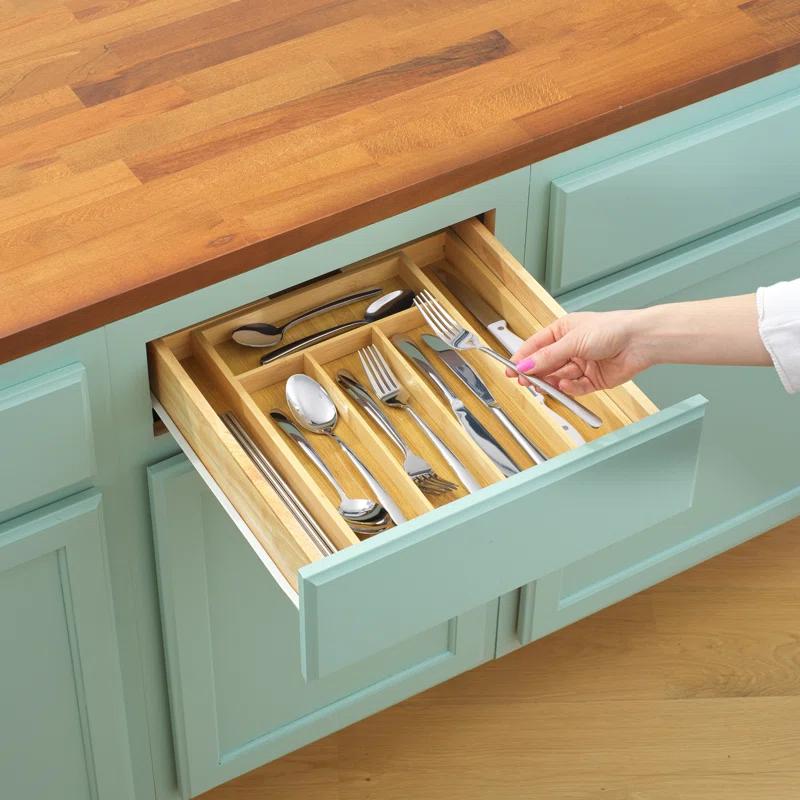JoyJolt JoyJolt Bamboo Expandable Flatware Drawer Organizer for Kitchen Utensils