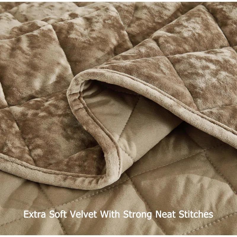 Velvet Quilt Set