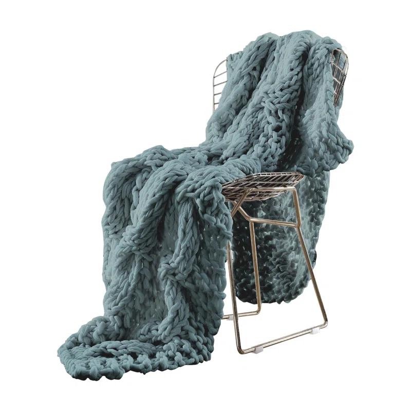 Benjara the Urban Port Throw
