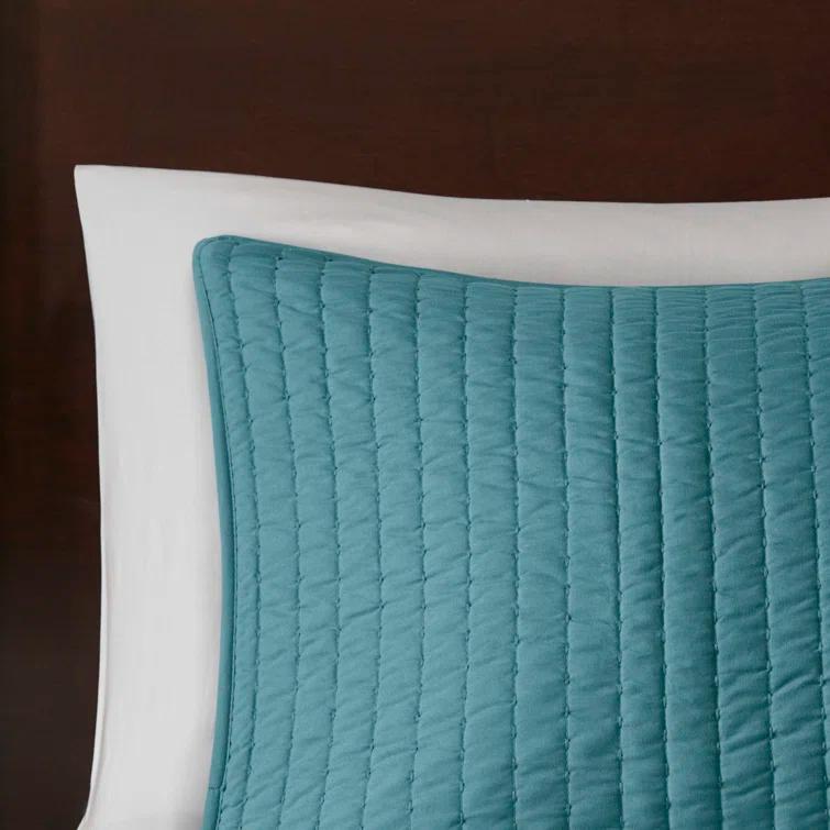 Madison Park Barwick Reversible Solid 3 Piece Quilt Set