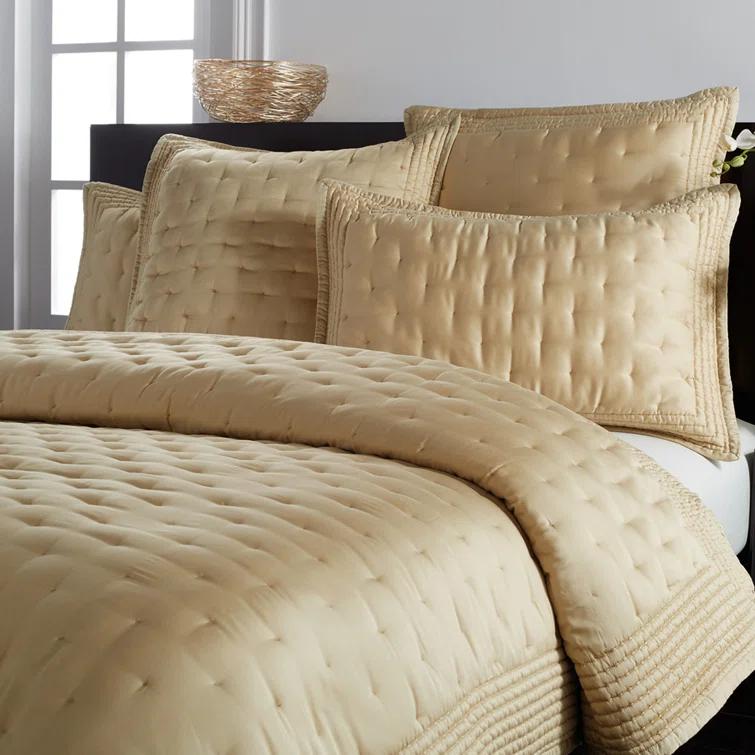 Essential Pure Silk Ivory Full/Queen Quilt