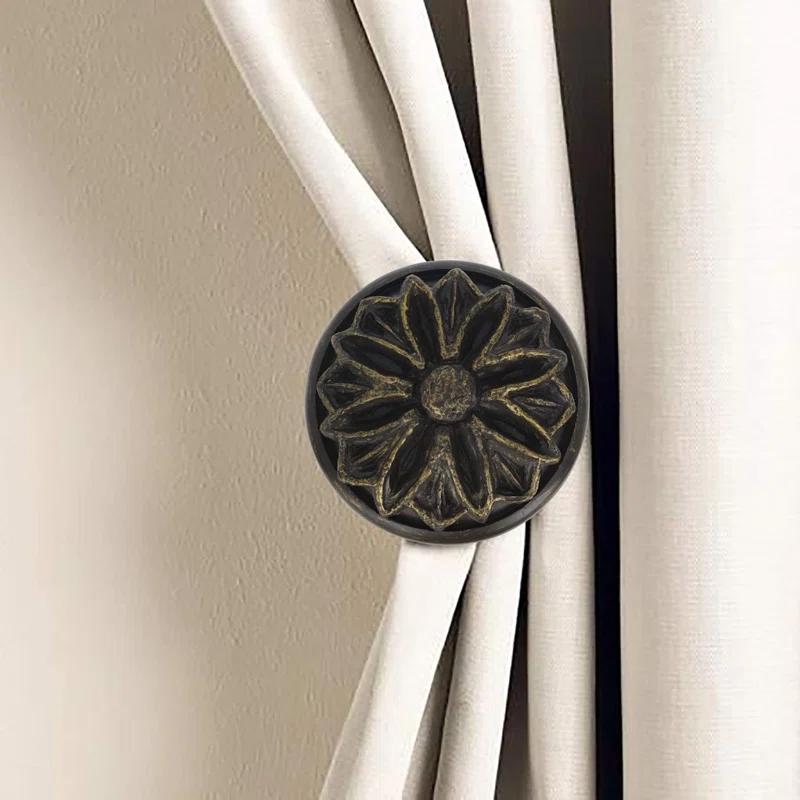 Meriville Resin Curtain Holdback (Set of 2)