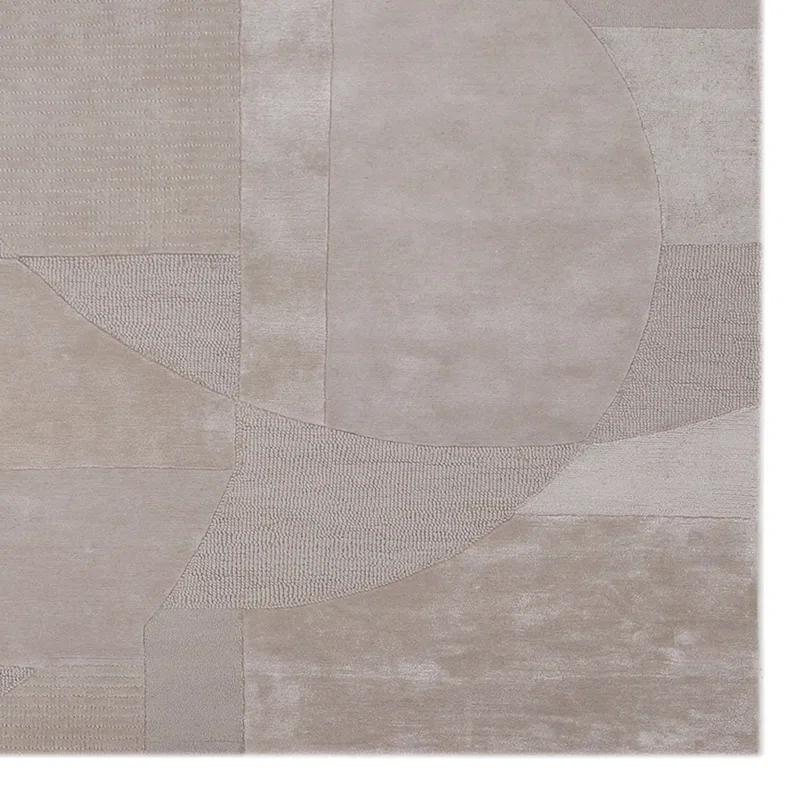 LOOMY Handmade Tufted Taupe Area Rug