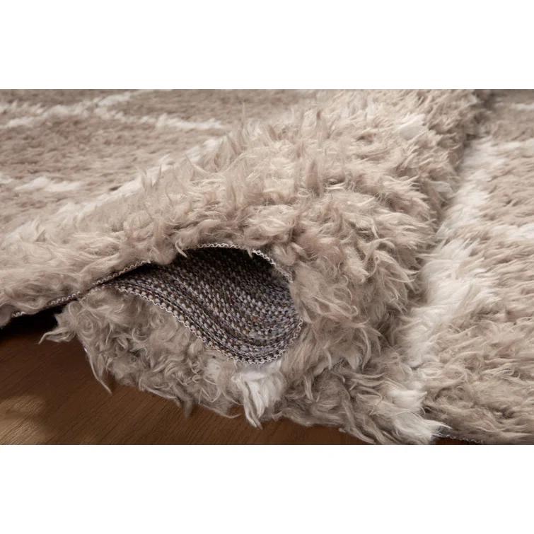 Angela Rose x Loloi Angela Rose x Loloi Amira Khaki / Ivory Area Rug