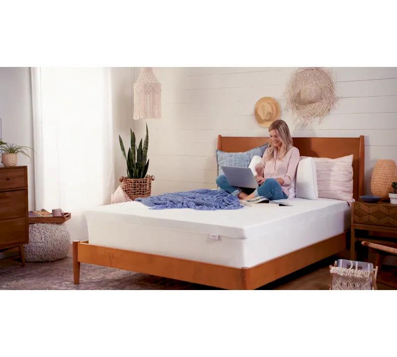 nue by Novaform Gel Memory Foam Medium Cooling Pillow (Set of 2)