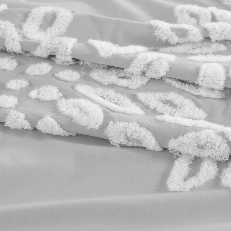 Kelly Clarkson Home Susie Tufted Cotton Chenille Floral Comforter Set