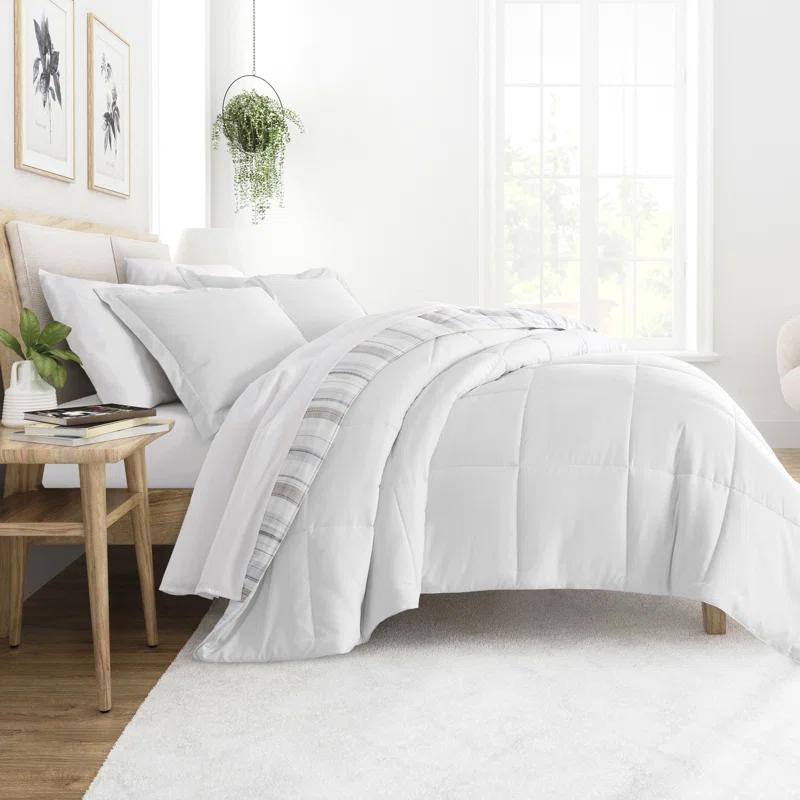 Dune All Season Down-Alternative Comforter Set in Vertical Stripe