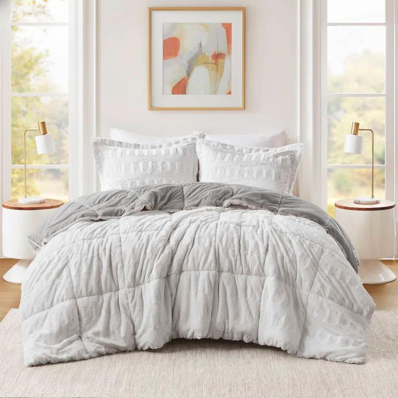 Madison Park Gia Back Print Long Fur Comforter Mini Set