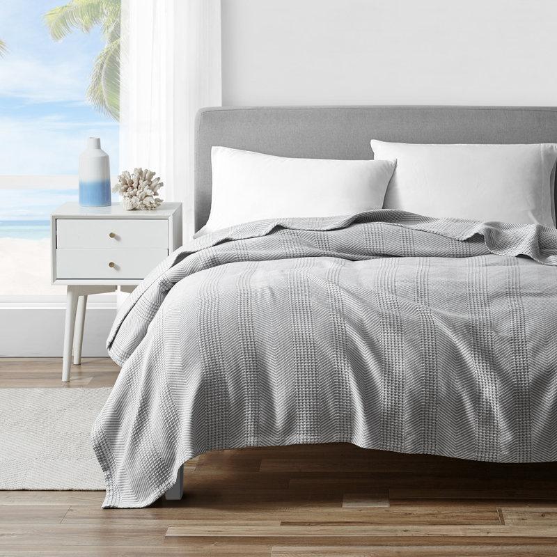 Nautica Nautica Chevron Stripe Cotton Blanket