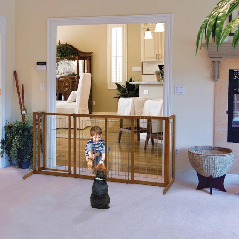 Richell Wood Free Standing Pet Gate