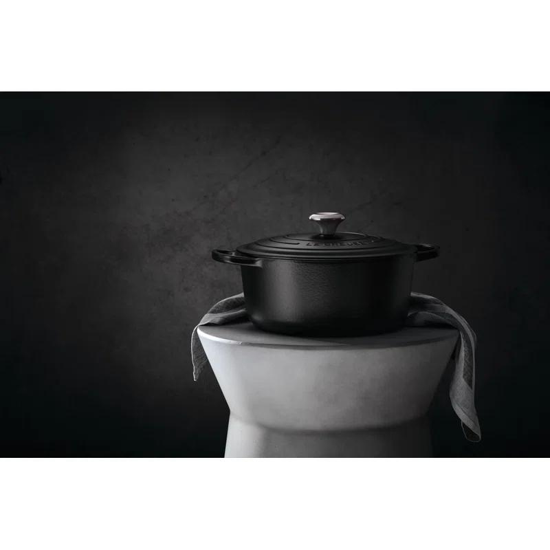 Le Creuset ® Signature 7.25-Qt. Licorice Black Enameled Cast Iron Dutch Oven