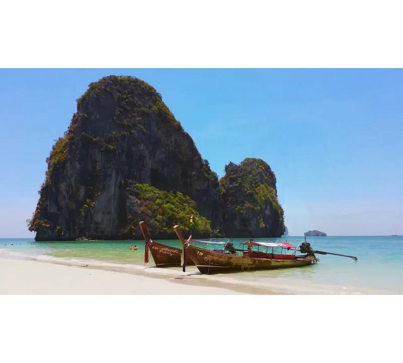 Tommy Bahama Home Island Fusion Turtle Console