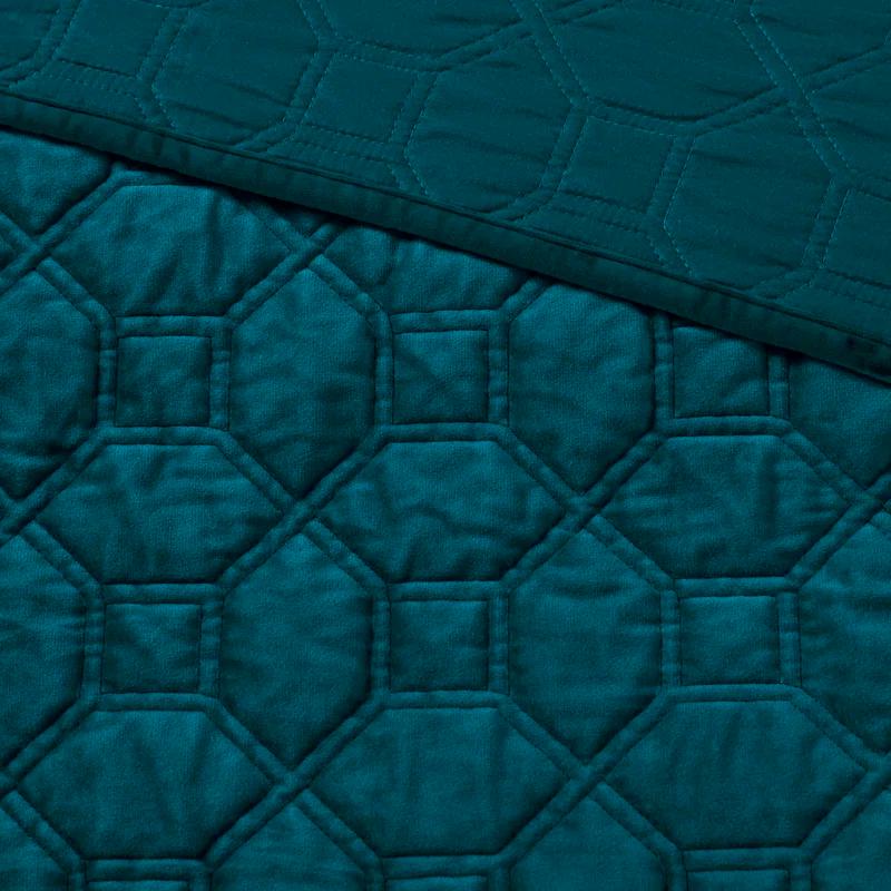 Madison Park Harper 3 Piece Velvet Quilt Set