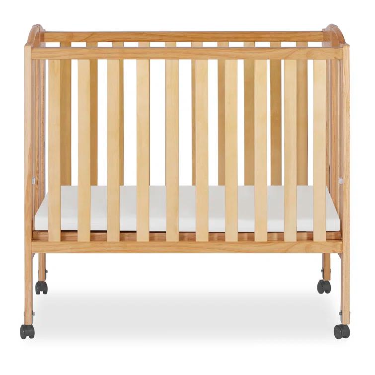 Dream On Me 2-in-1 Mini Convertible Portable Crib