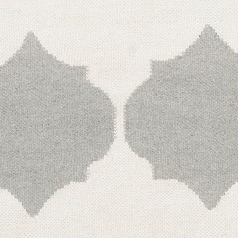 Safavieh Dhurries Hand Woven Flat Weave Banana Silk/Wool/Cotton Rug