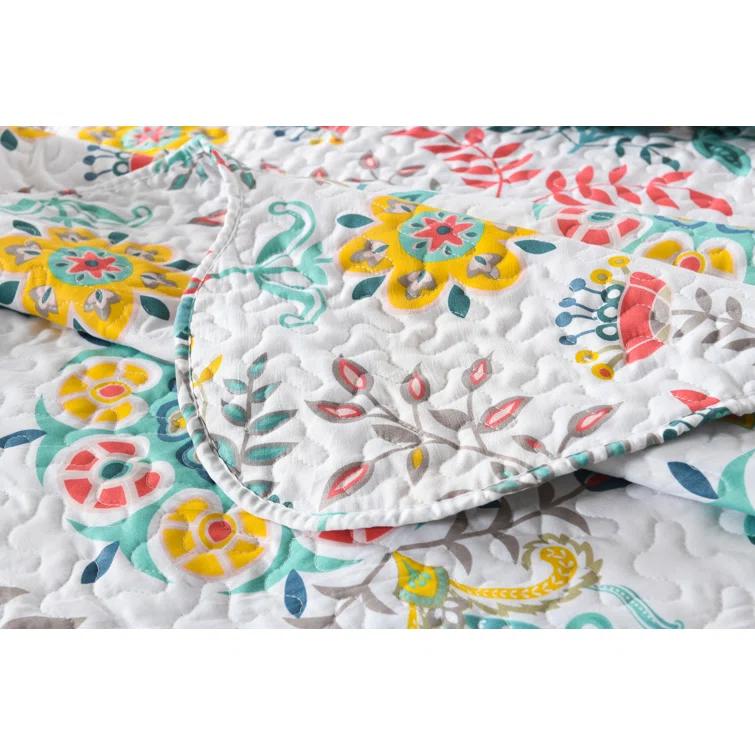 MarCielo Bohemian Floral Quilt Set