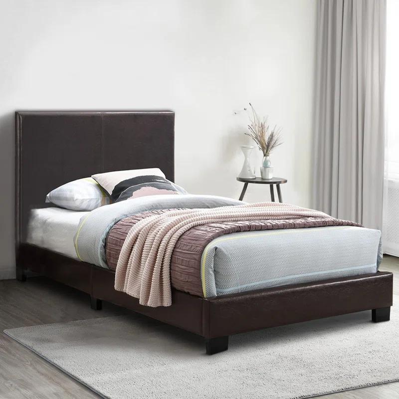 Wade Logan® Cuomo Platform Bed