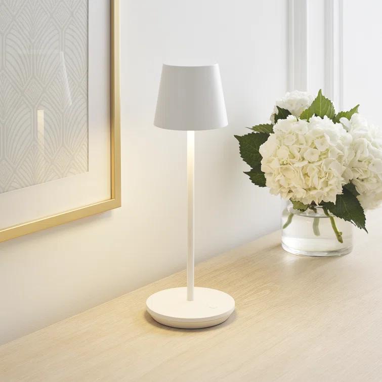 Carla Cordless Table Lamp - White / Small