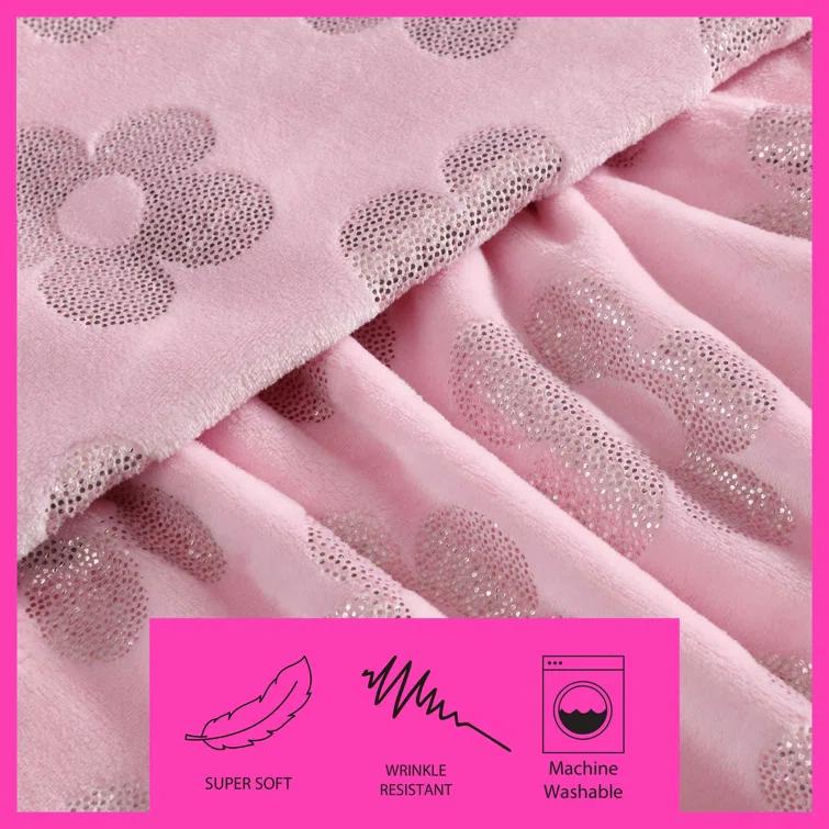 Betsey Johnson Betsey Johnson Printed Ultra Soft Plush Fleece Blankets