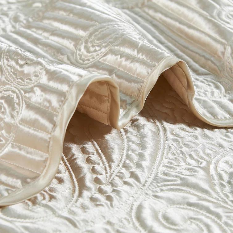 Serenta 4 Piece Quilted Satin Set