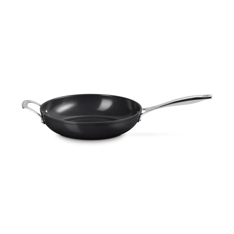 Le Creuset ® Essential Ceramic Non-Stick Stir Fry Pan
