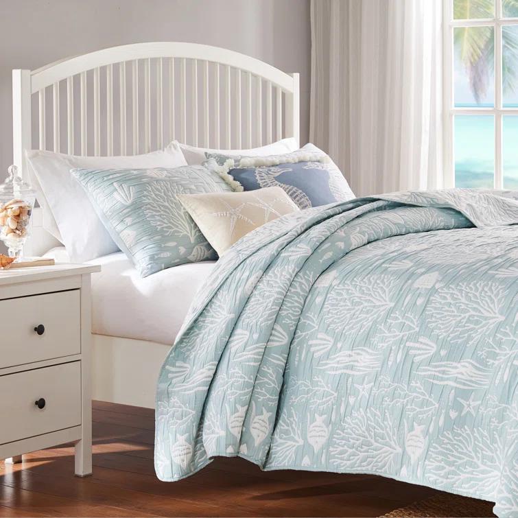 Greenland Home Fashions Coastal Paradise Jacquard Coverlet Set