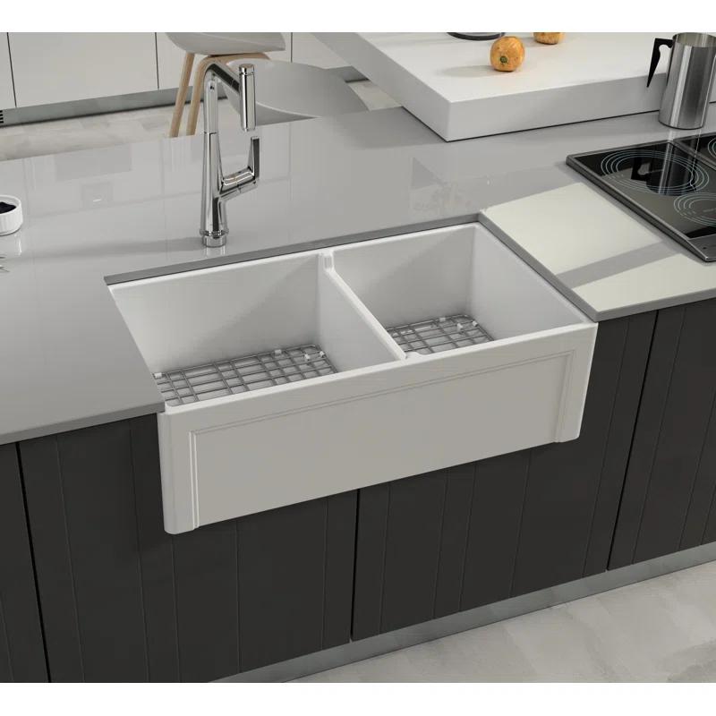 Floretta 24" L x 18" W Farmhouse Kitchen Sink With Grid and Strainer