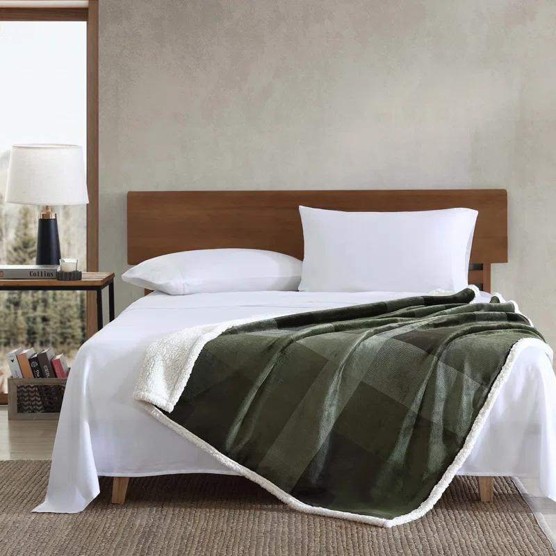 Eddie Bauer Eddie Bauer Printed Plush Fleece/Sherpa Throw Blankets