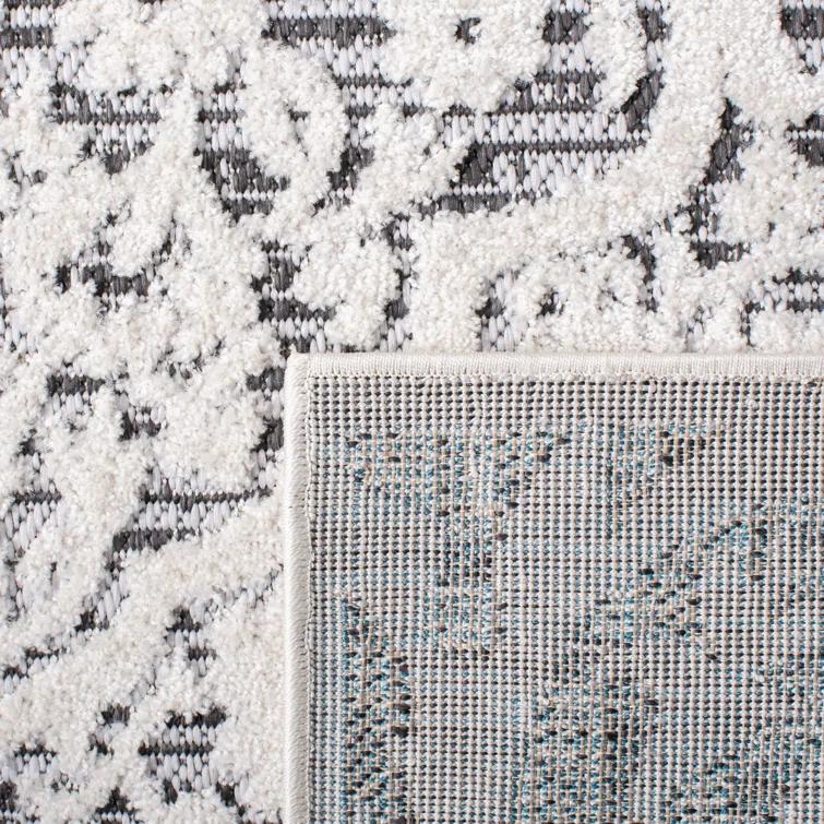 Kelly Clarkson Home Jake Oriental Ivory/Gray Indoor / Outdoor Area Rug