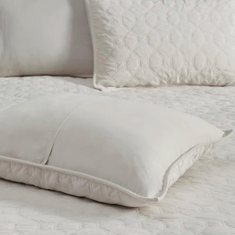 Madison Park Harper 3 Piece Velvet Quilt Set