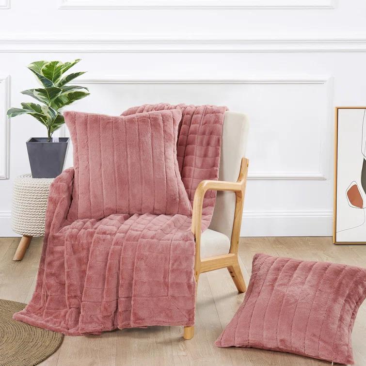 Home Soft Things Luxury Rabbit Faux Fur Throw Blanket