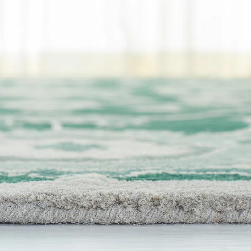 Lauren Ralph Lauren Lauren Ralph Lauren Hand Tufted Wool/Cotton Floral Rug in Dark Green/Ivory