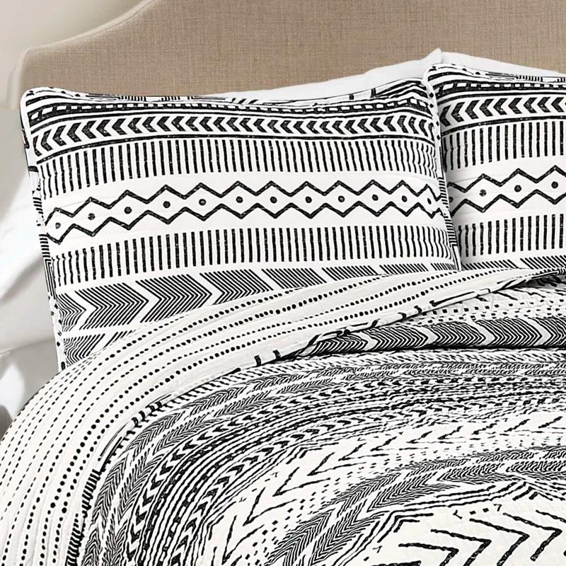 Lush Decor Hygge Geo Reversible Contemporary 3-Piece Quilt Set