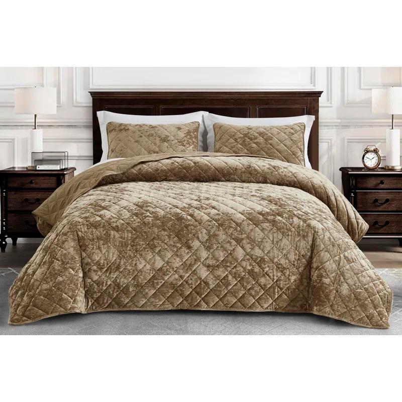 Velvet Quilt Set