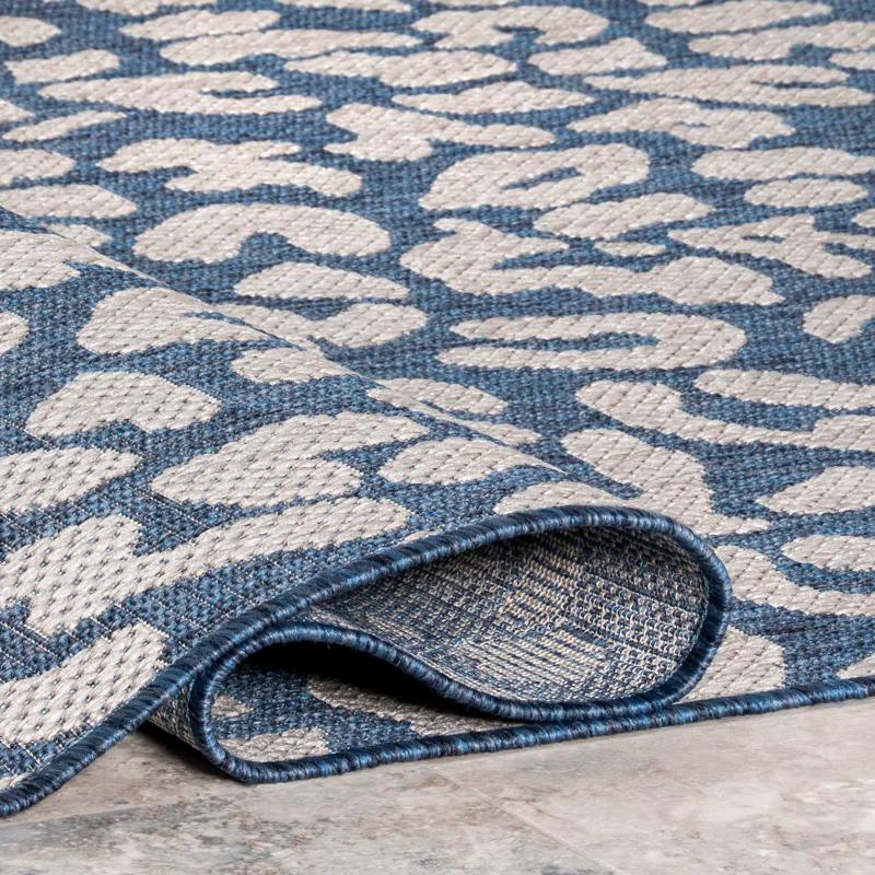 Gracie Oaks Terenia Leopard Indoor/Outdoor Area Rug
