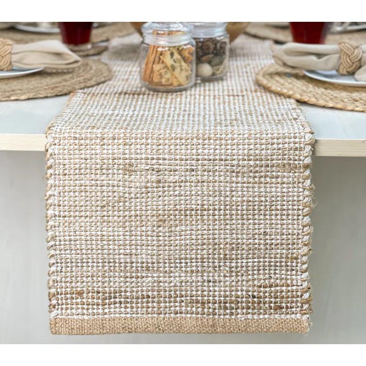 Highland Dunes Pearsall Gingham Table Runner