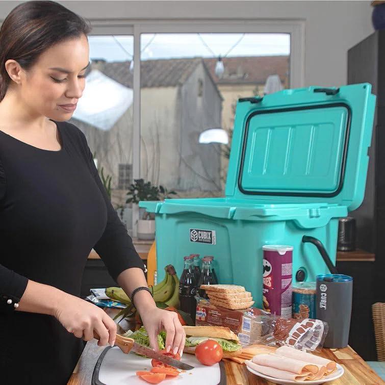 Cubix Outdoors Cubix Outdoors 25 Quarts Ice Chest