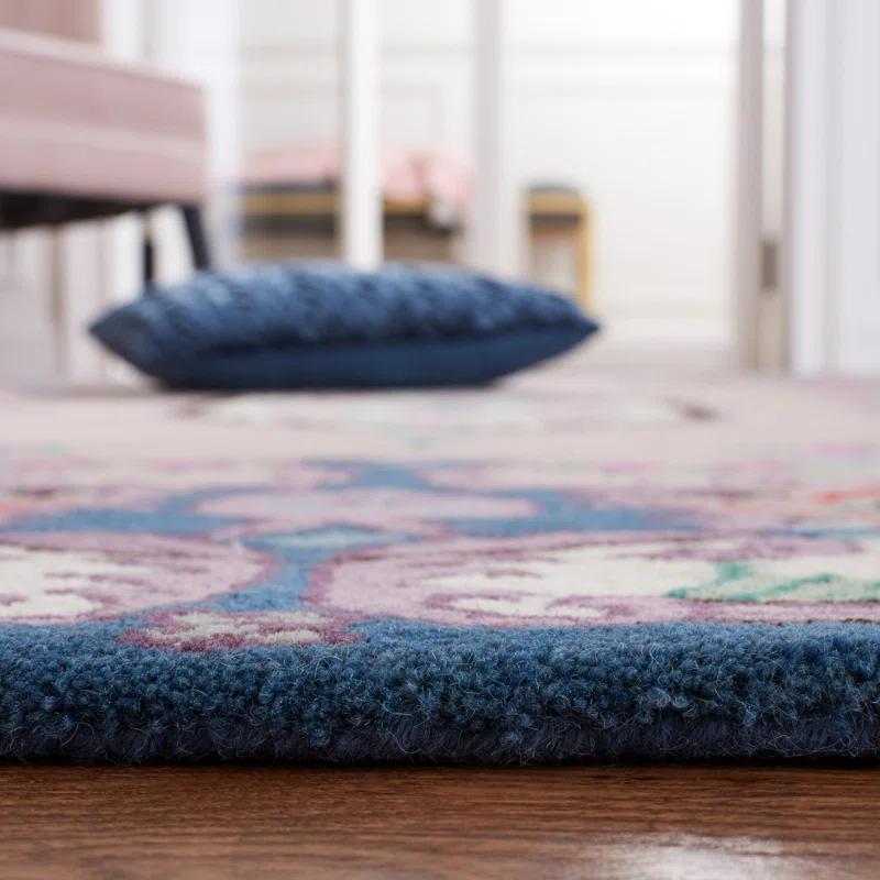 Luxembourg Floral Handmade Tufted Wool Pink/Ivory Area Rug
