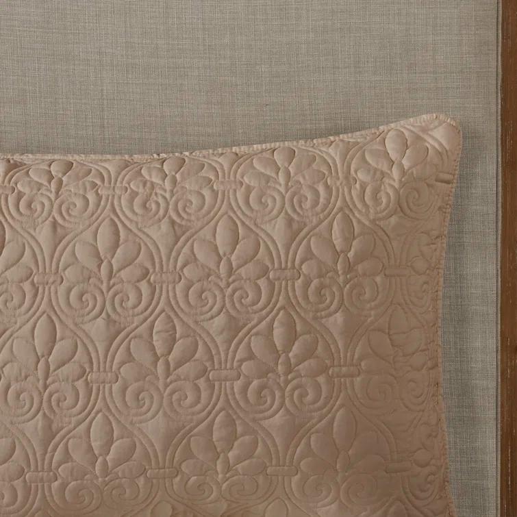 Madison Park Quebec 3 Piece Split Corner Pleated Quilted Bedspread