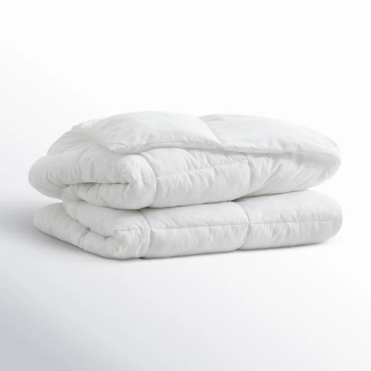 Wayfair Sleep Lightweight Down Alternative Comforter