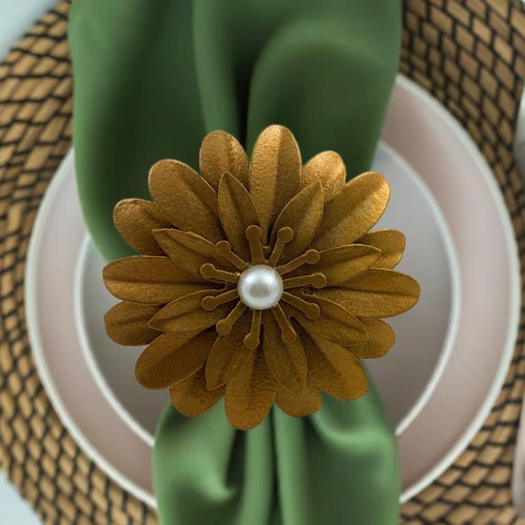 Classy R Us Iron Napkin Ring (Set of 8)