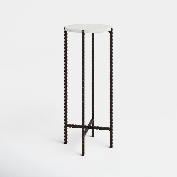 Lia Plant Stand
